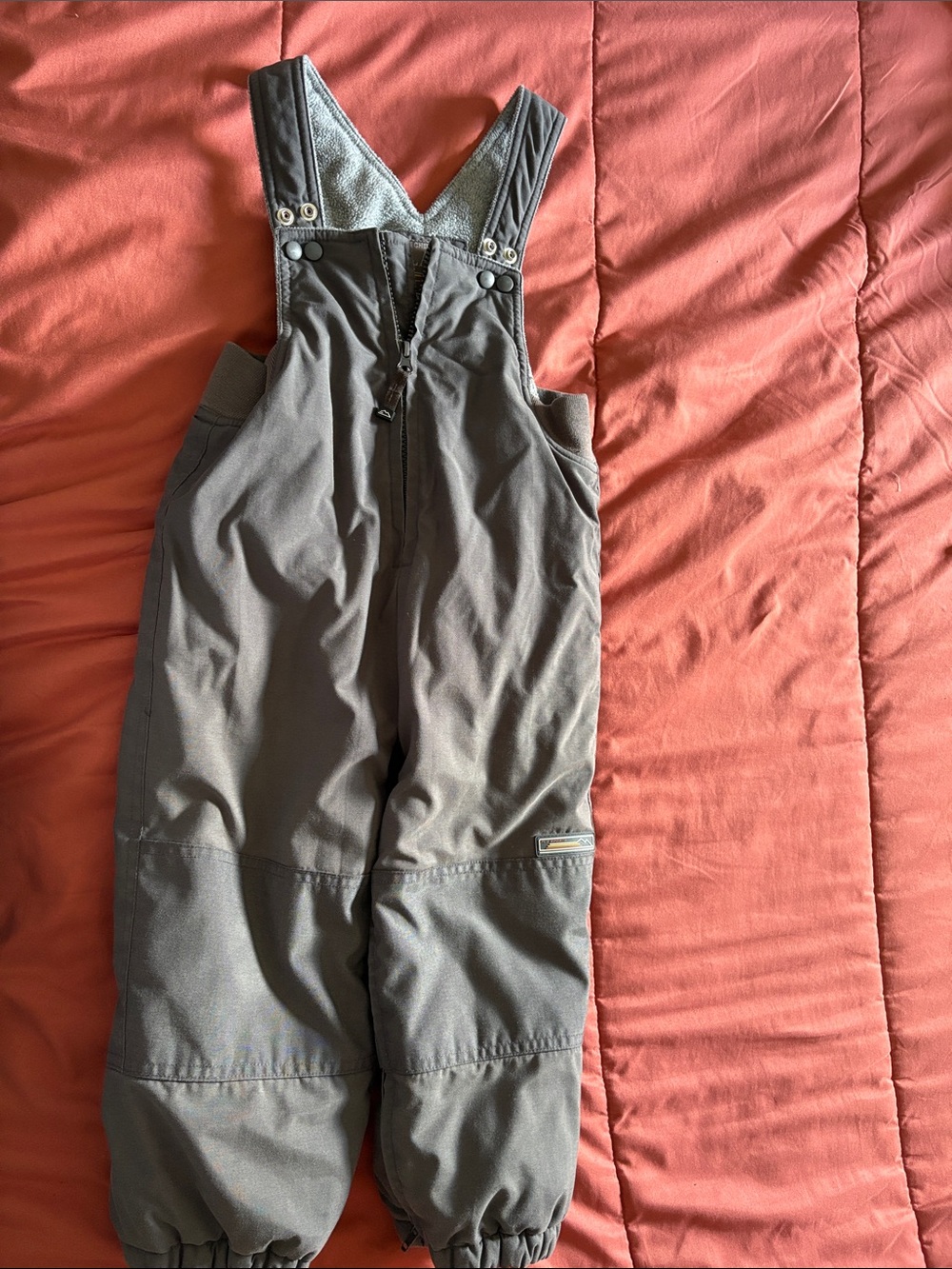 Bib overall size 36 M
